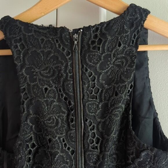 LEIFSDOTTIR Anthropologie Lingonberry Black Lacey Fit and Flare Mini Dress 0 - Picture 5 of 10